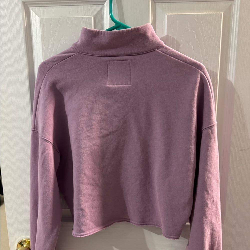 Hollister Lavender Half-Zip Pullover sweatshirt 🌞💜 - Picture 5 of 6